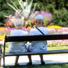 Co ile można jechać do sanatorium z ZUS? Zasady wyjazdów w praktyce