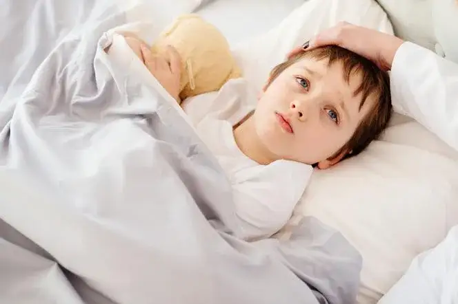 Zdjęcie Co ile godzin można brać paracetamol: bezpieczne dawkowanie i ostrzeżenia